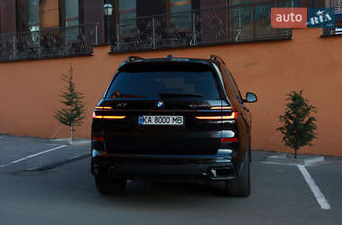 Внедорожник / Кроссовер BMW X7 2023 в 