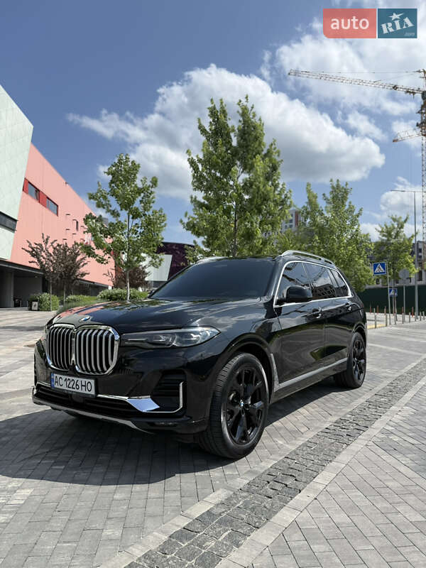 BMW X7 2019