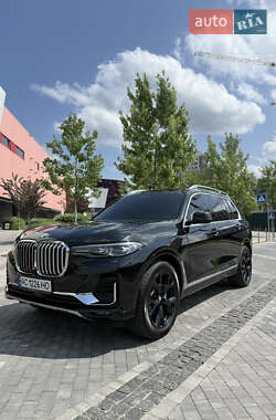 Внедорожник / Кроссовер BMW X7 2019 в 
