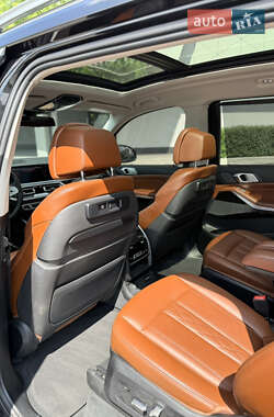 Внедорожник / Кроссовер BMW X7 2019 в 