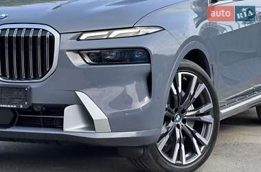 Внедорожник / Кроссовер BMW X7 2022 в 