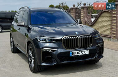 Внедорожник / Кроссовер BMW X7 2020 в Ровно