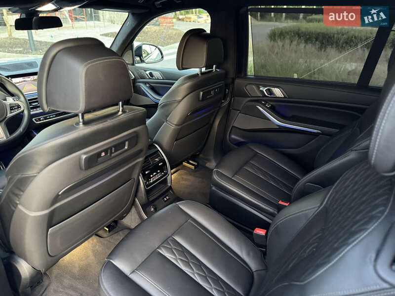 Позашляховик / Кросовер BMW X7 2019 в Києві