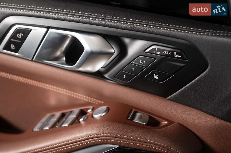 Позашляховик / Кросовер BMW X7 2023 в Одесі