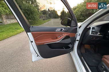 Позашляховик / Кросовер BMW X7 2019 в 