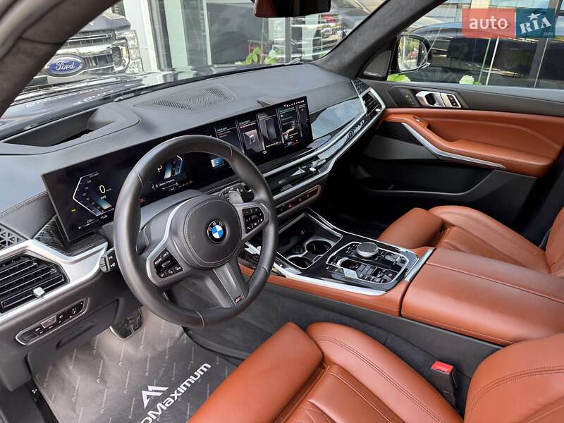 Внедорожник / Кроссовер BMW X7 2022 в Одессе
