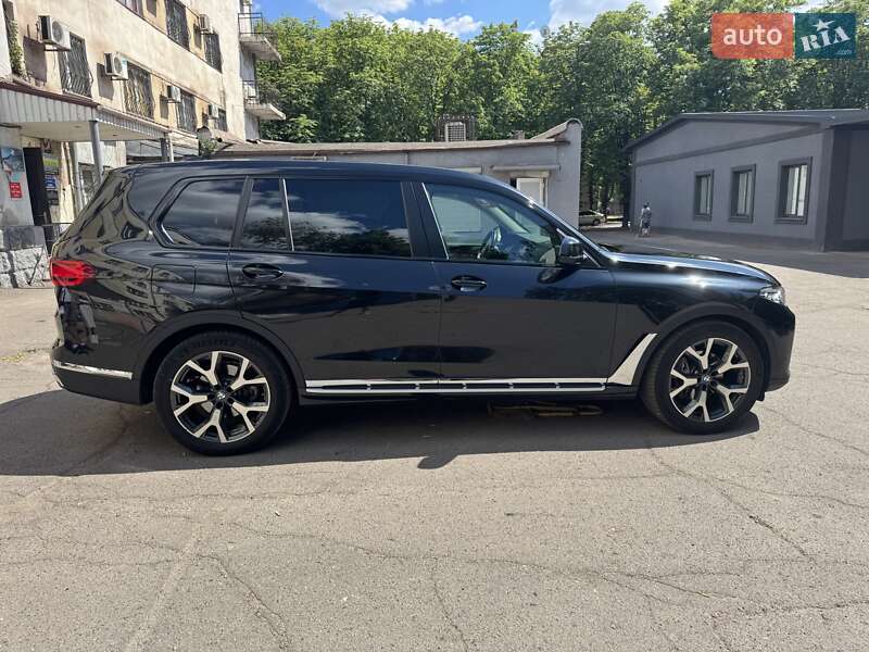Внедорожник / Кроссовер BMW X7 2019 в Кривом Роге фото 12 Внедорожник / Кроссовер BMW X7 2019 в Кривом Роге
