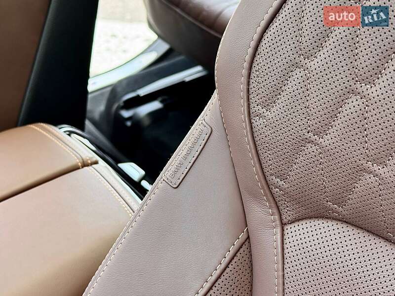 Позашляховик / Кросовер BMW X7 2022 в Києві