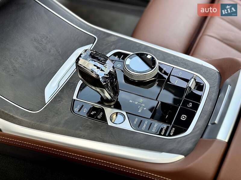 Позашляховик / Кросовер BMW X7 2022 в Києві