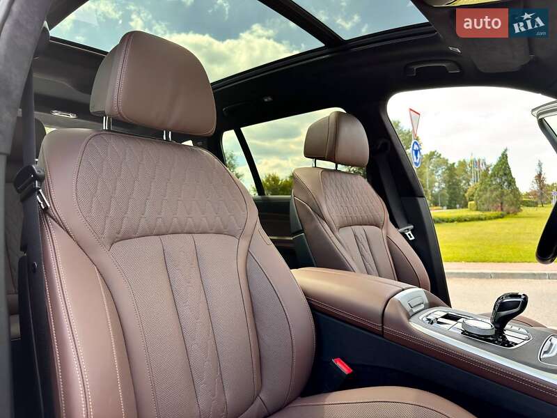 Позашляховик / Кросовер BMW X7 2022 в Києві