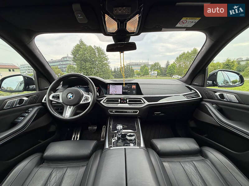 Внедорожник / Кроссовер BMW X7 2021 в Житомире