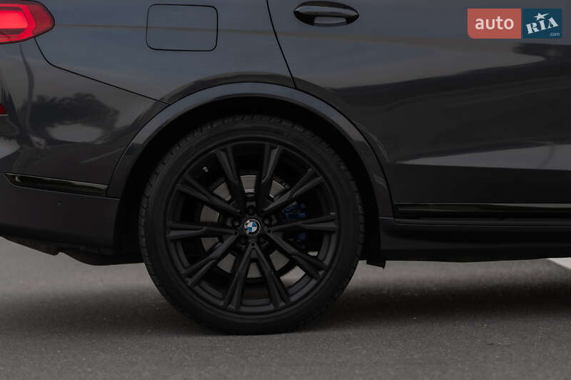 Внедорожник / Кроссовер BMW X7 2019 в Хмельницком