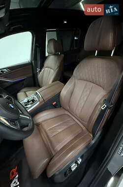 Внедорожник / Кроссовер BMW X7 2024 в 