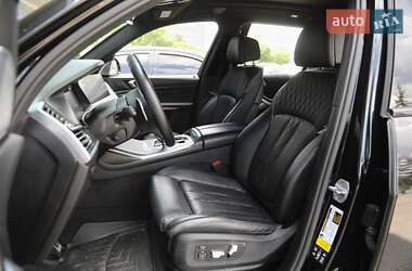Внедорожник / Кроссовер BMW X7 2020 в 