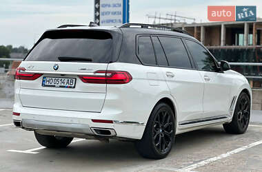 Позашляховик / Кросовер BMW X7 2019 в 