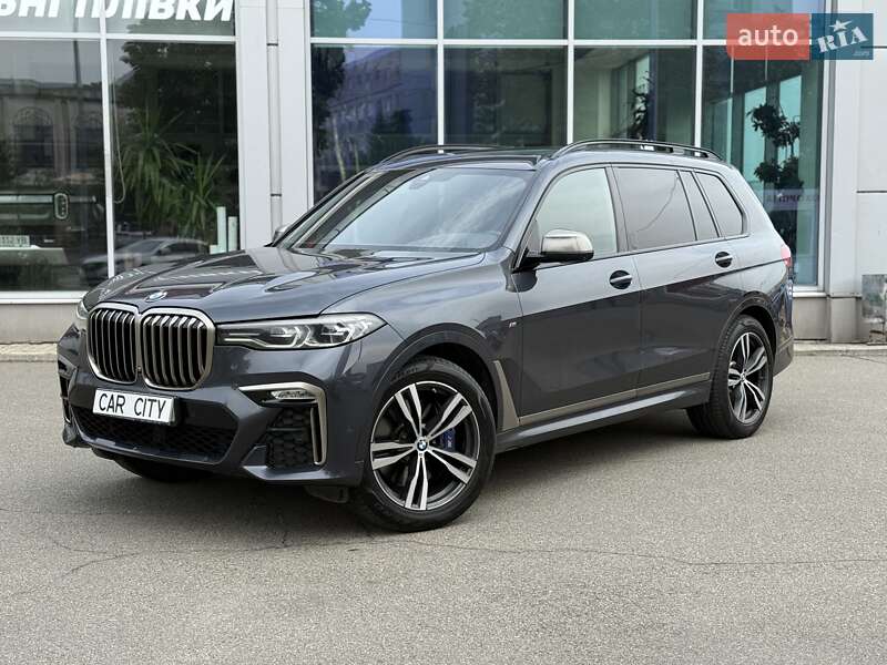 Внедорожник / Кроссовер BMW X7 2022 в Киеве