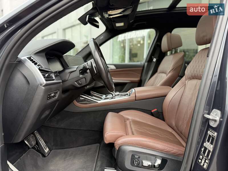 Внедорожник / Кроссовер BMW X7 2022 в Киеве