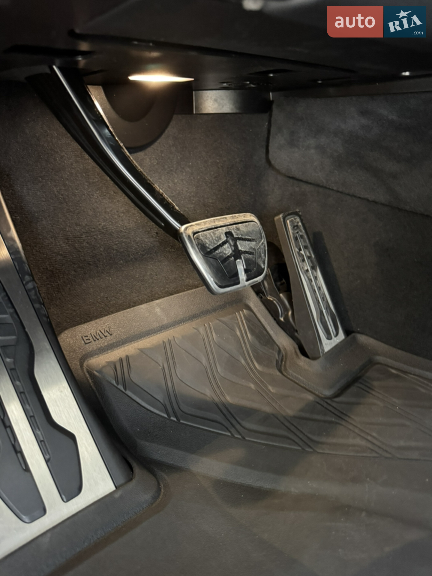 2022 BMW X7 - мініатюра 35