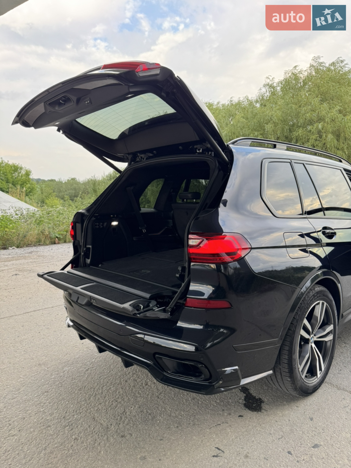 2022 BMW X7 - мініатюра 53