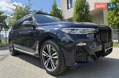 Внедорожник / Кроссовер BMW X7 2021 в Киеве
