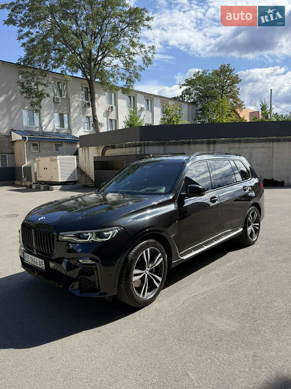 BMW X7 2019
