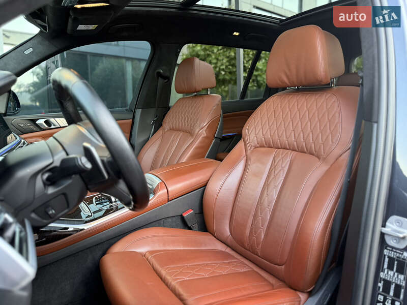 Внедорожник / Кроссовер BMW X7 2021 в Львове фото 40 Внедорожник / Кроссовер BMW X7 2021 в Львове