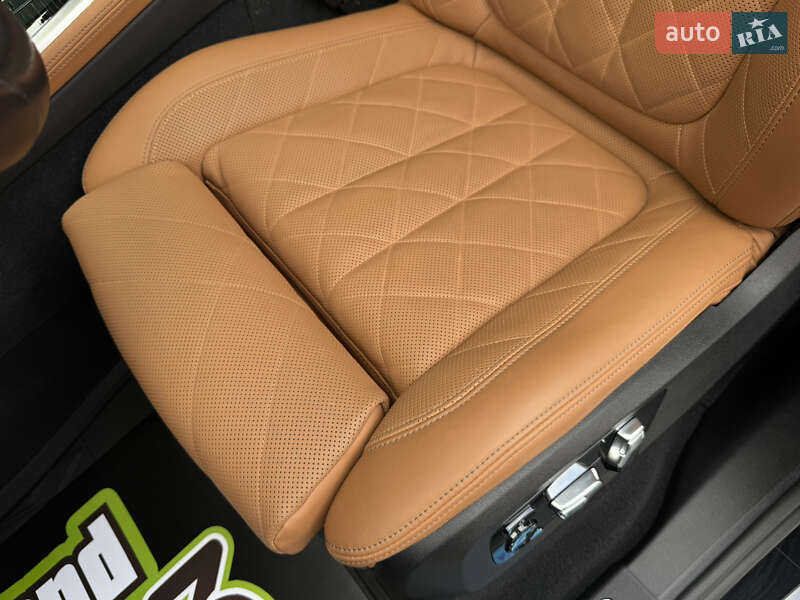 Внедорожник / Кроссовер BMW X7 2022 в Киеве