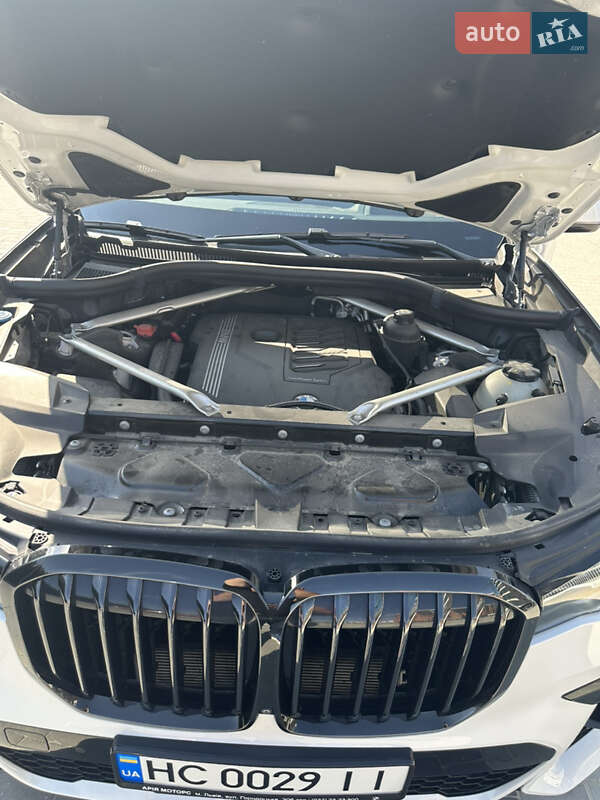 Внедорожник / Кроссовер BMW X7 2022 в Городке