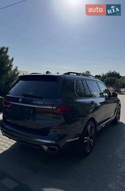 Позашляховик / Кросовер BMW X7 2020 в 