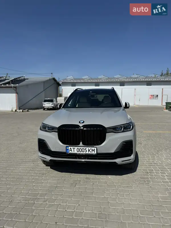 BMW X7