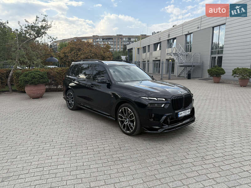 Внедорожник / Кроссовер BMW X7 2024 в Кривом Роге