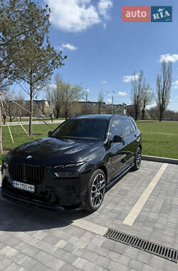 Внедорожник / Кроссовер BMW X7 2024 в 