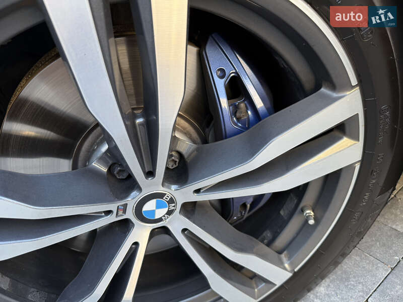Внедорожник / Кроссовер BMW X7 2020 в Киеве