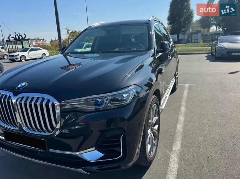BMW X7