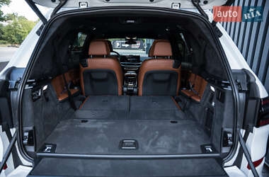 Внедорожник / Кроссовер BMW X7 2023 в 