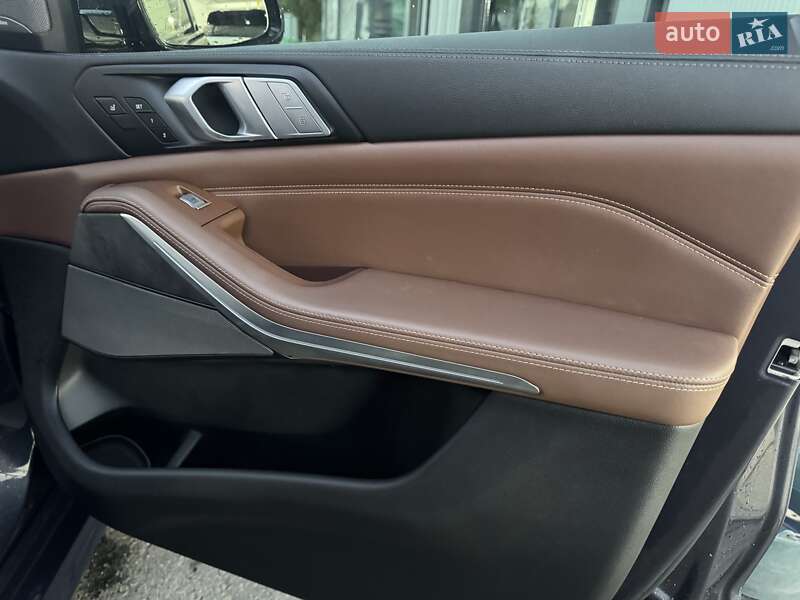 Позашляховик / Кросовер BMW X7 2020 в Тернополі