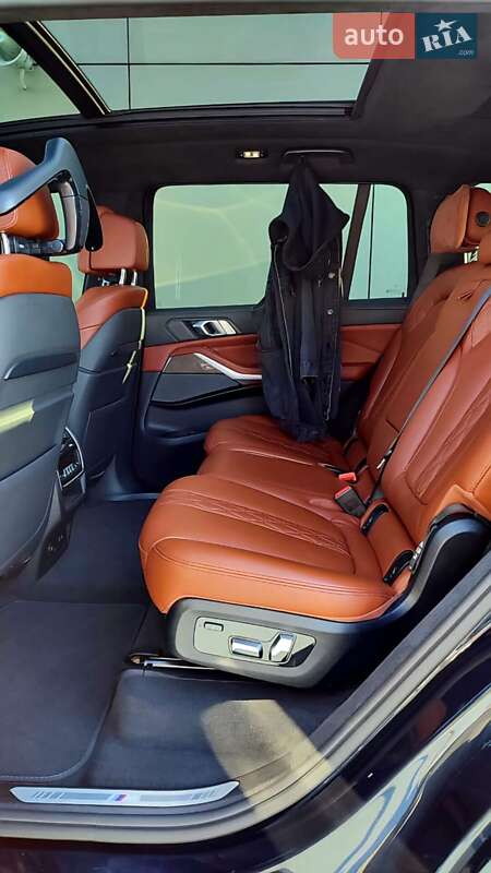 Внедорожник / Кроссовер BMW X7 2019 в Киеве
