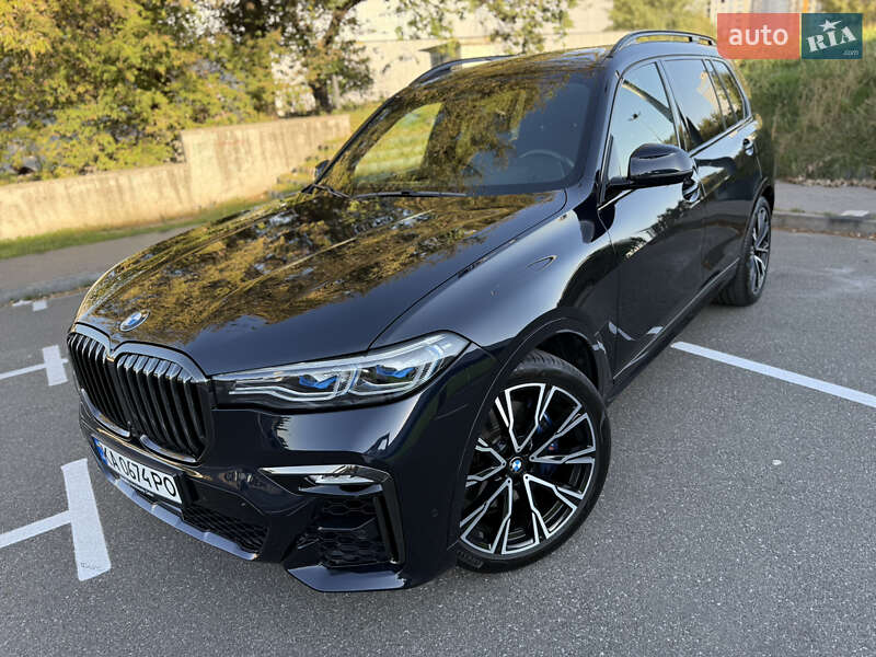 Внедорожник / Кроссовер BMW X7 2021 в Киеве