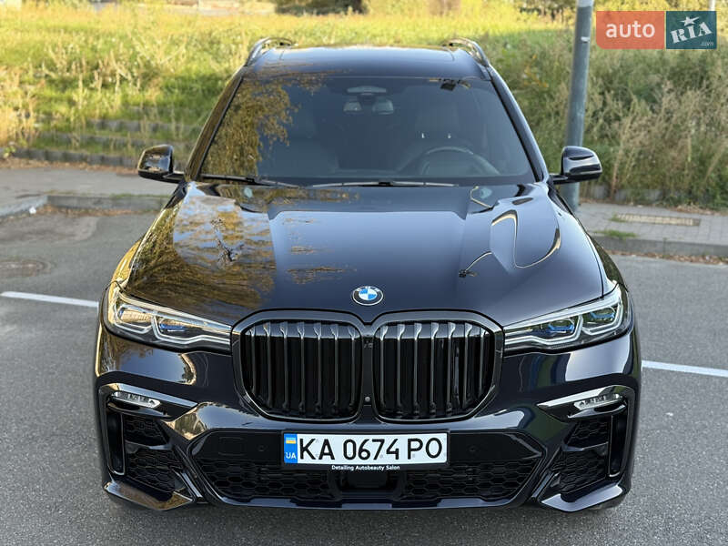 Внедорожник / Кроссовер BMW X7 2021 в Киеве