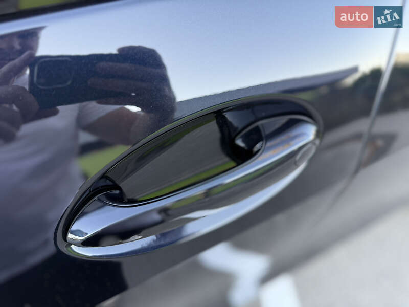 Внедорожник / Кроссовер BMW X7 2021 в Киеве