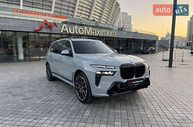 Внедорожник / Кроссовер BMW X7 2024 в Киеве