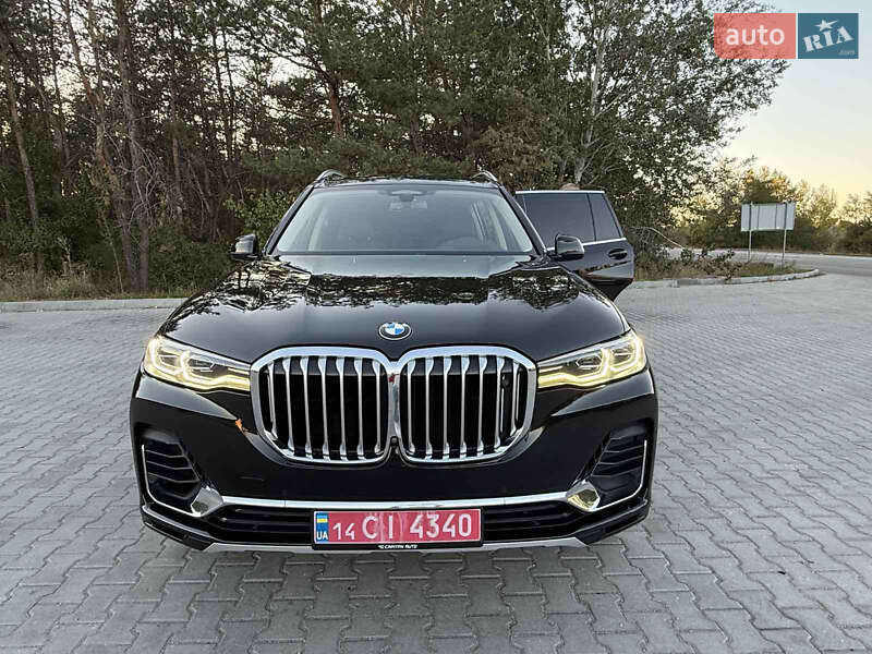 Внедорожник / Кроссовер BMW X7 2020 в Днепре