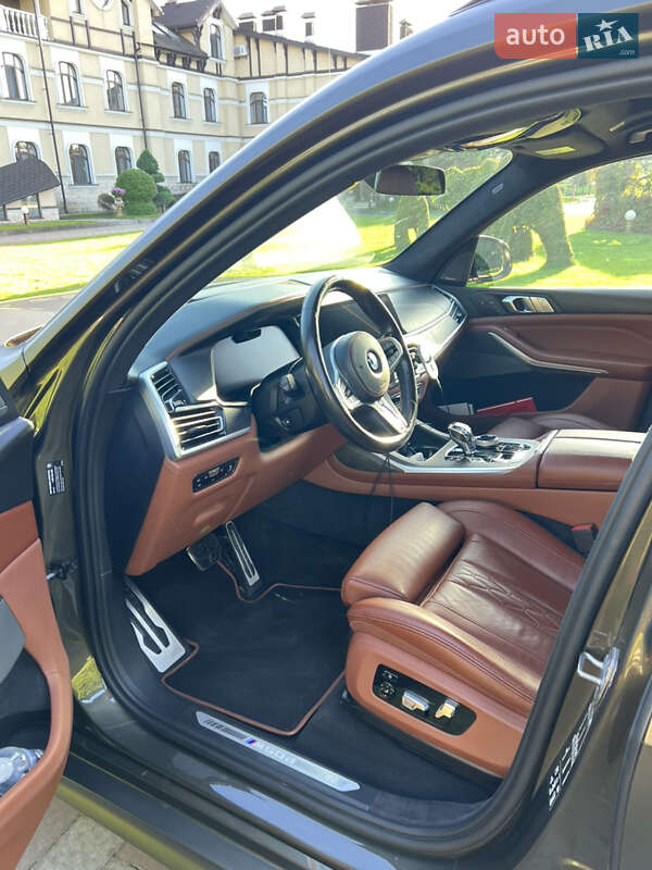 Внедорожник / Кроссовер BMW X7 2021 в Сарнах фото 22 Внедорожник / Кроссовер BMW X7 2021 в Сарнах