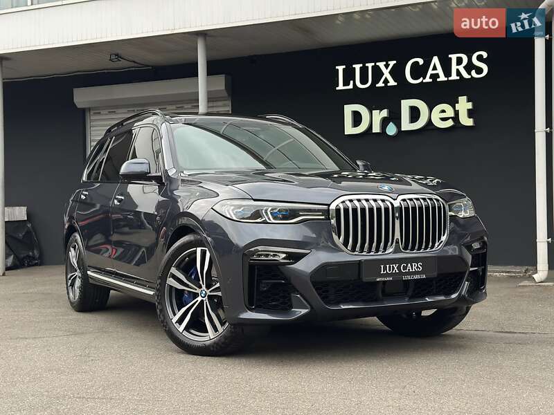 Внедорожник / Кроссовер BMW X7 2020 в Киеве