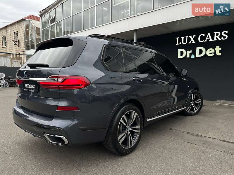 Внедорожник / Кроссовер BMW X7 2020 в Киеве
