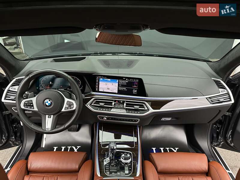 Внедорожник / Кроссовер BMW X7 2020 в Киеве