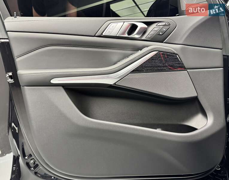 Позашляховик / Кросовер BMW X7 2021 в Києві