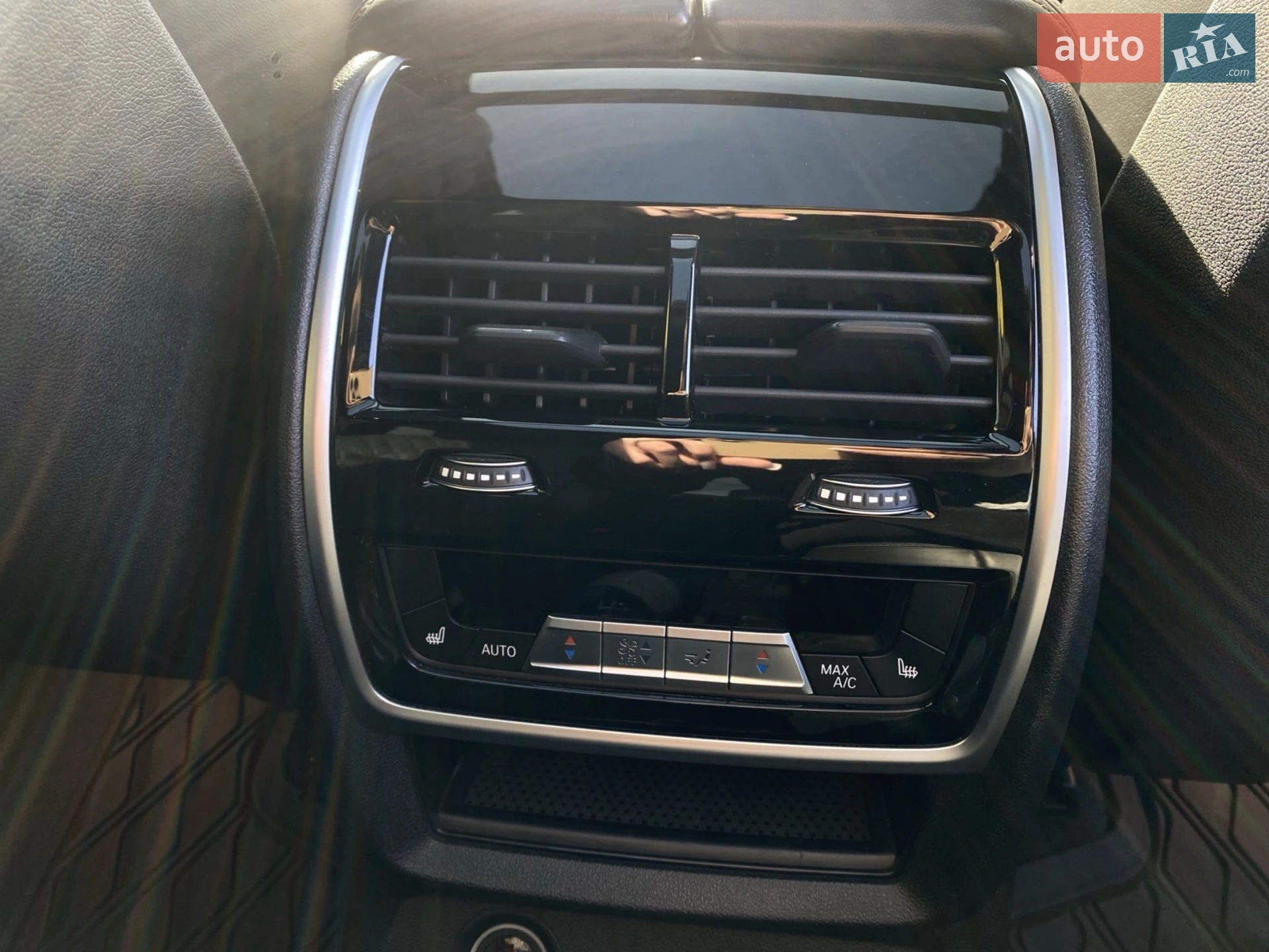 2019 BMW X7 - мініатюра 26