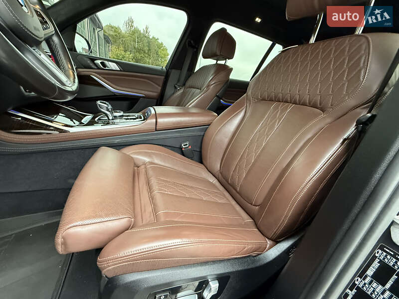 Внедорожник / Кроссовер BMW X7 2019 в Тернополе