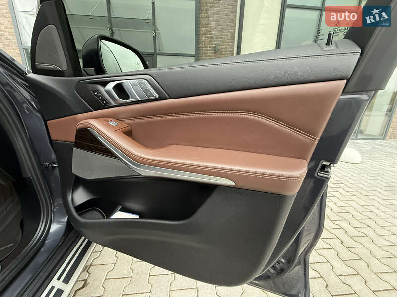 Внедорожник / Кроссовер BMW X7 2019 в Тернополе